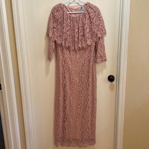 Dainty Jewells Dresses & Skirts - Gorgeous Dainty Jewel Dress